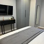 Szálloda L'hotel 3*