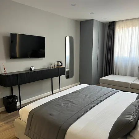 Otel L'hotel