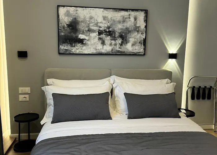 Hotell L'hotel 3*