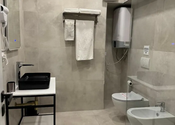 L'hotel 3*